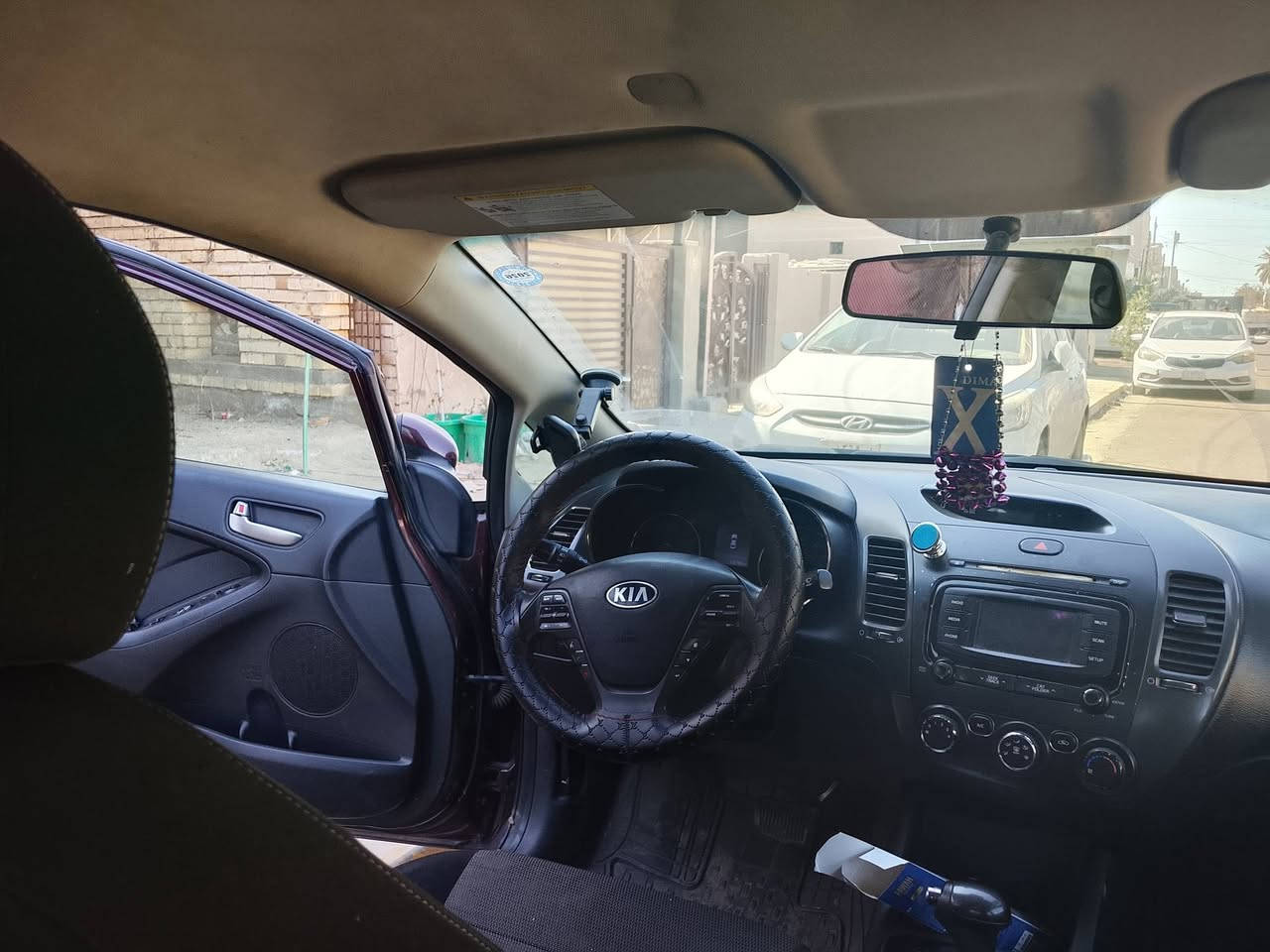 السلام عليكم فورتي موديل 2017 محرك 2000 دوش بيه بنيد وجاملغ بدون دواخل مكان بغداد حي العامل للاستفسار ***********
