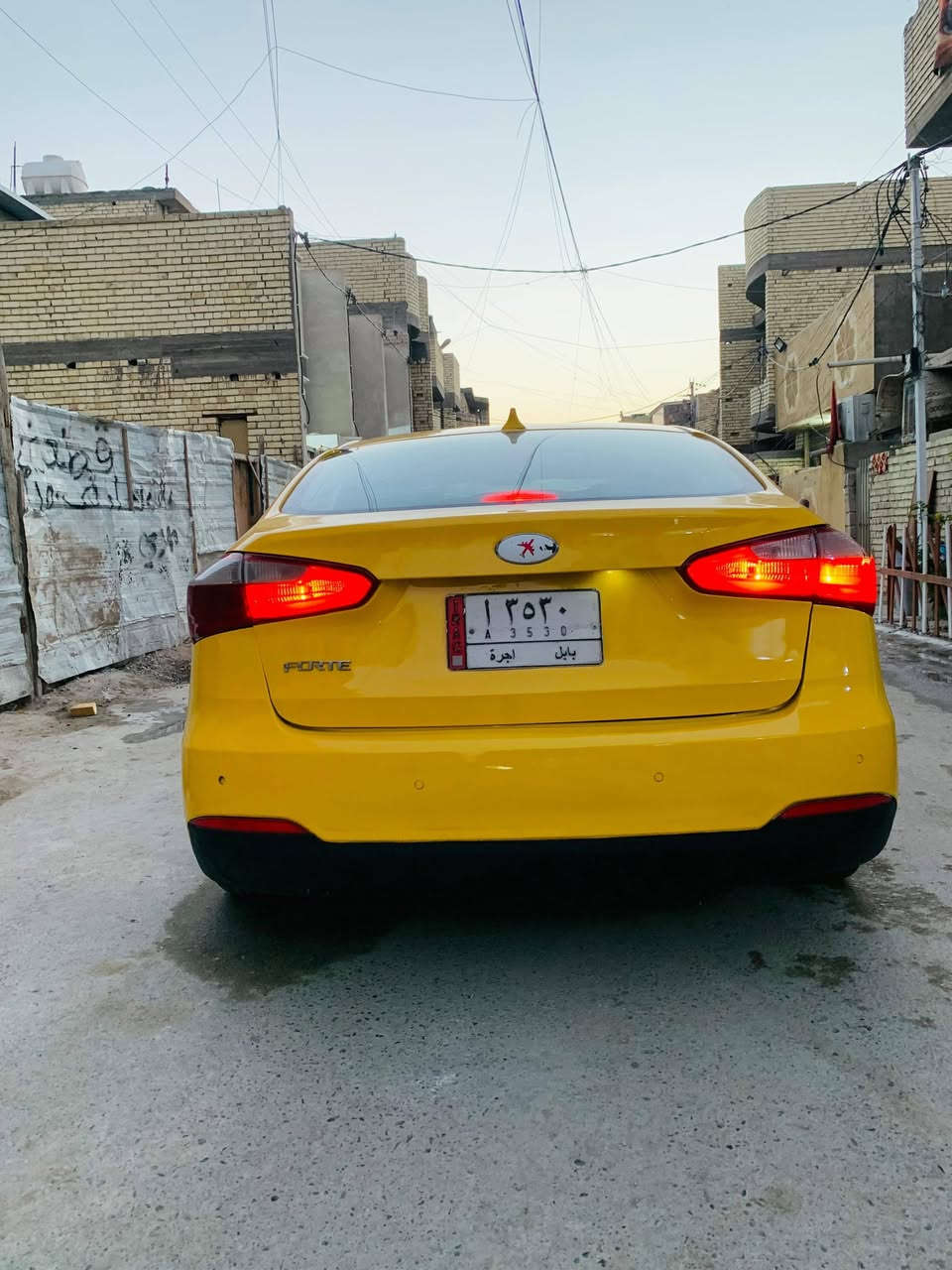 سلام عليكم كيه فورتي صبغه جديدة صدر جديد مكينه كير مكفولات تبريد ثلج سياره بسمنه موديل 2014 مكينه دوش حادثه جاملغ امامي بدون دواخل رقم بابل مشروع وطني مكاني بغداد الكرخ السعر 105بيها مجال قليل ***********
