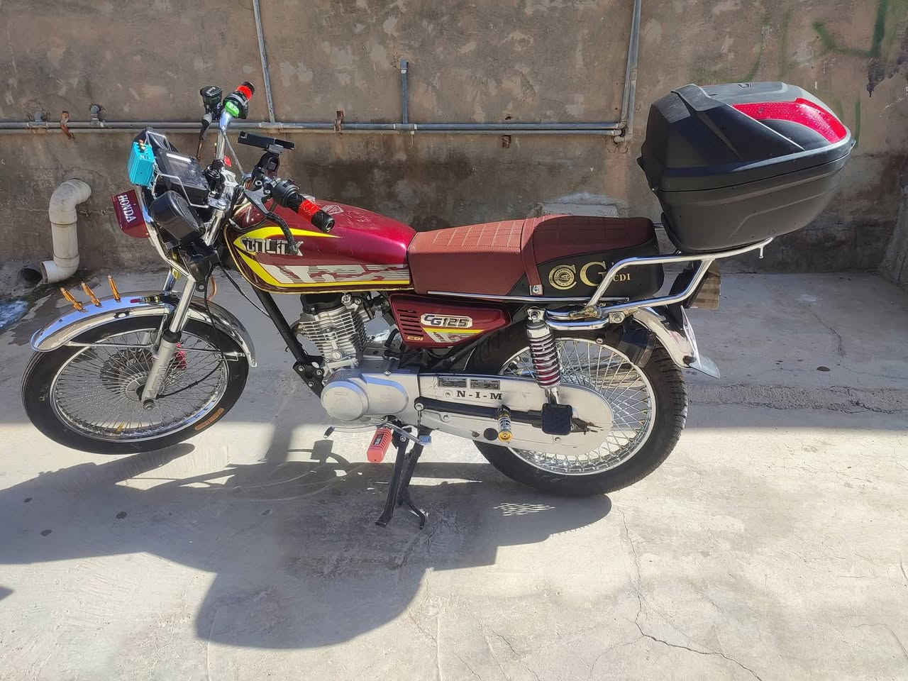 سلام عليكم
للبيع دراجه ايراني موبايل 2024
مكان جلولاء 
كل شغال مابي اي نقص ***********
