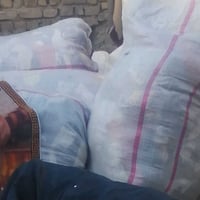 ملابس باله نسيائه رجاليه طفال نضيفات 8 شلفان تقريبن بيعهن شكله هاذه رق...