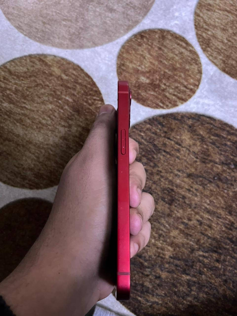 سلام عليكم جهاز 13 عادي ذاكره 128 بطاريه 94 معلياه 4 درجات وتكدر تتاكد نضافه مثل متشوف كبالك يخبل شحن بضمانتي تشحنه بلزايد مرتين بليوم السعر 420 وبي مجال بسيطءء شي المكان بغداد مدينه الصدر المراسله خاص


**إذا كنت صاحب هذا الإعلان وتريد حذفه لأي سبب، رجاءا أرسل رسالة إلى الدعم الفني**