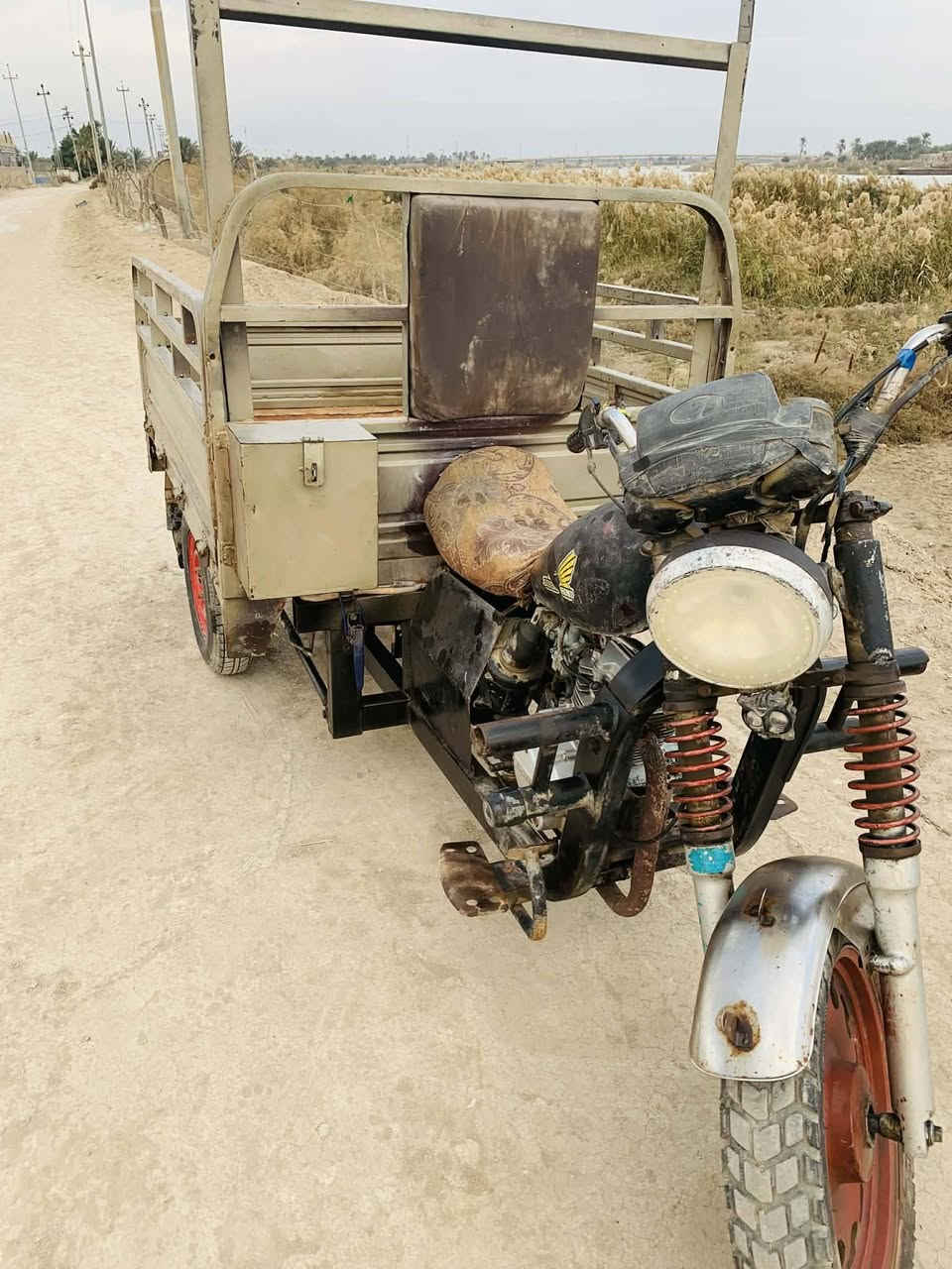 سلام عليكم ستوته فرس للبيع سعر 650وبيه مجال قليل الرقم  مراسلة ⁨***********⁩ لحد يراسلني اتصلو عل رقم    مو يمي يم لولد  مكانه الهوير
