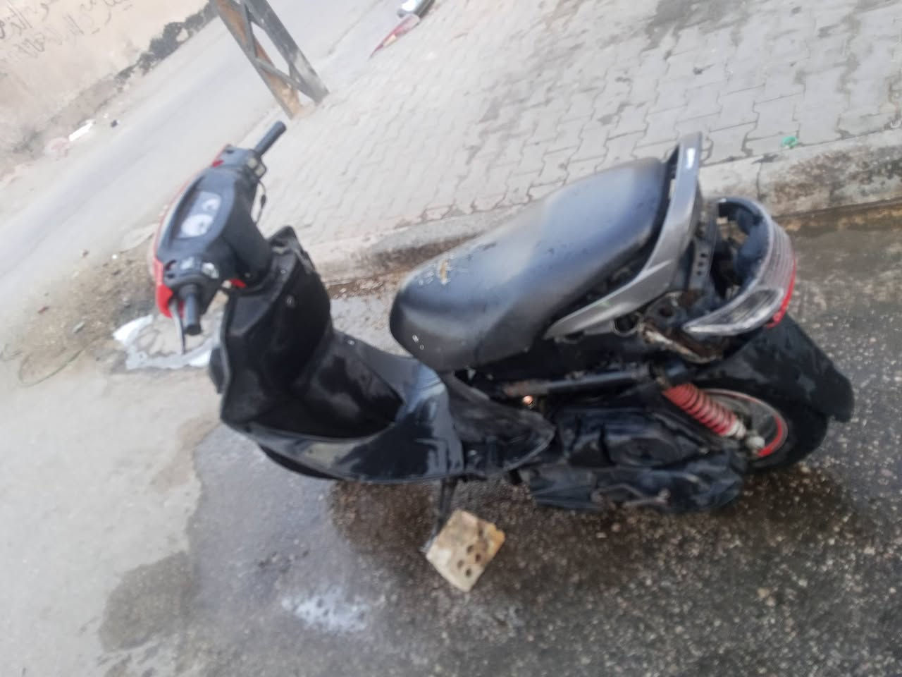 فراشه نثيه محرك مفتوح نكره سلف كهربائيات شغاله نقص كفر نضافه شوفة عينك مكاني نجف حي الغري
***********
