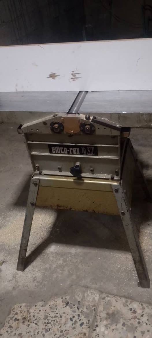 مكينه رنده ودبل نمساويه بلاد خير من الله العنوان الراشديه ***********
