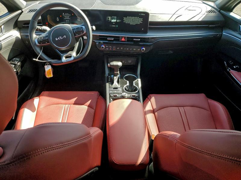 #اعلان_مزاد 
نوع السيارة : 2026 KIA K5 GT LINE
حجم المحرك : 4 سلندر 2.5
تاريخ المزايدة: الاثنين 2026/ 1 /5 
وقت مزاد السياره :السادسة مساءا 
مدة وصول السيارة : من 55 الى 70 يوم 
سعر السيارة : حسب تاريخ المزايدة المذكور أعلاه
الضرر والمواصفات : حسب الصور المرفقة
يمكن ان يتم ادخالها عن طريق كتاب الشهداء* 
نود اعلامكم ان ما ينشر على صفحتنا هو نموذج بسيط من سيارات المزاد
للمزيد من المعلومات يرجى الحضور الساعة السادسة مساءآ الى مقر الشركة الكائن في بغداد-زيونة-شارع الربيعي-مجمع الشراع التجاري 
المبيعات : *********** 
*********** 
رابط كروب على الواتساب: 
https://chat.whatsapp.com/IIc5i1wAskBIlIJ3GtWp2h
