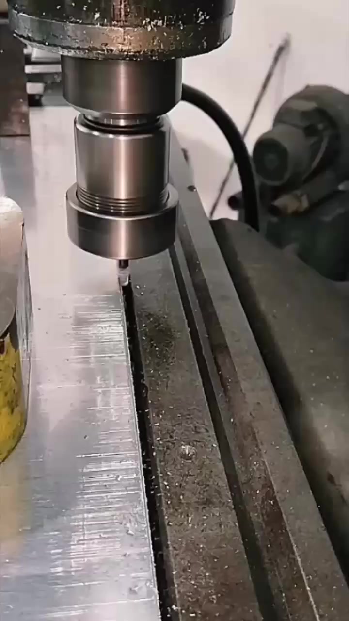 Alumunium bracket on proces.
#machining #bubut #machining #enggineering #manufaktur #fyp #jangkauanluas #trandingvideo #fabrication


**إذا كنت صاحب هذا الإعلان وتريد حذفه لأي سبب، رجاءا أرسل رسالة إلى الدعم الفني**