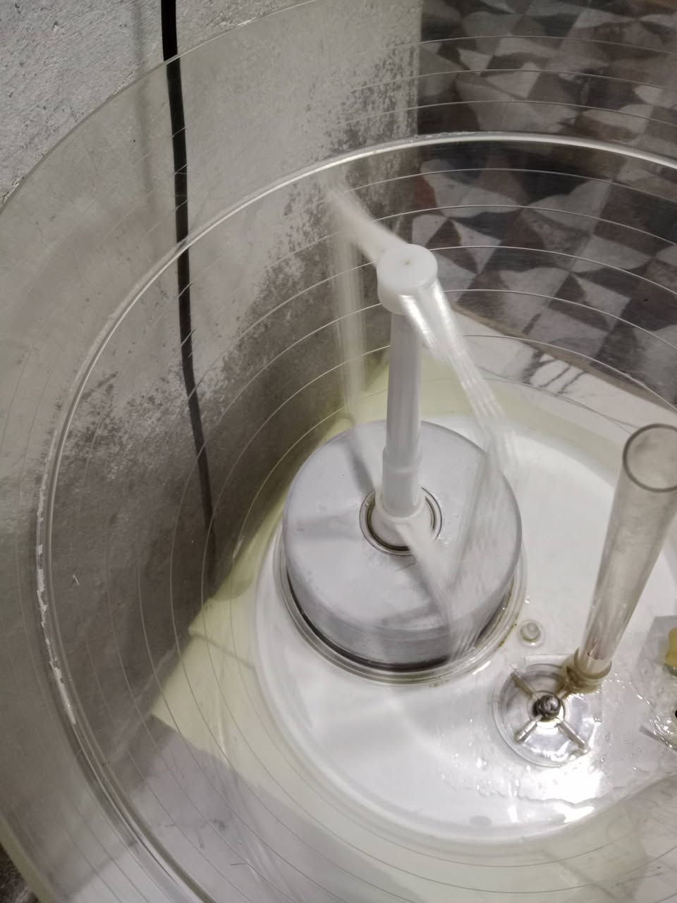 السلام عليكم براد عصير موسم واحد مستعمل للبيع السعر 350 عنوان بغداد مدينة الصدر


**إذا كنت صاحب هذا الإعلان وتريد حذفه لأي سبب، رجاءا أرسل رسالة إلى الدعم الفني**