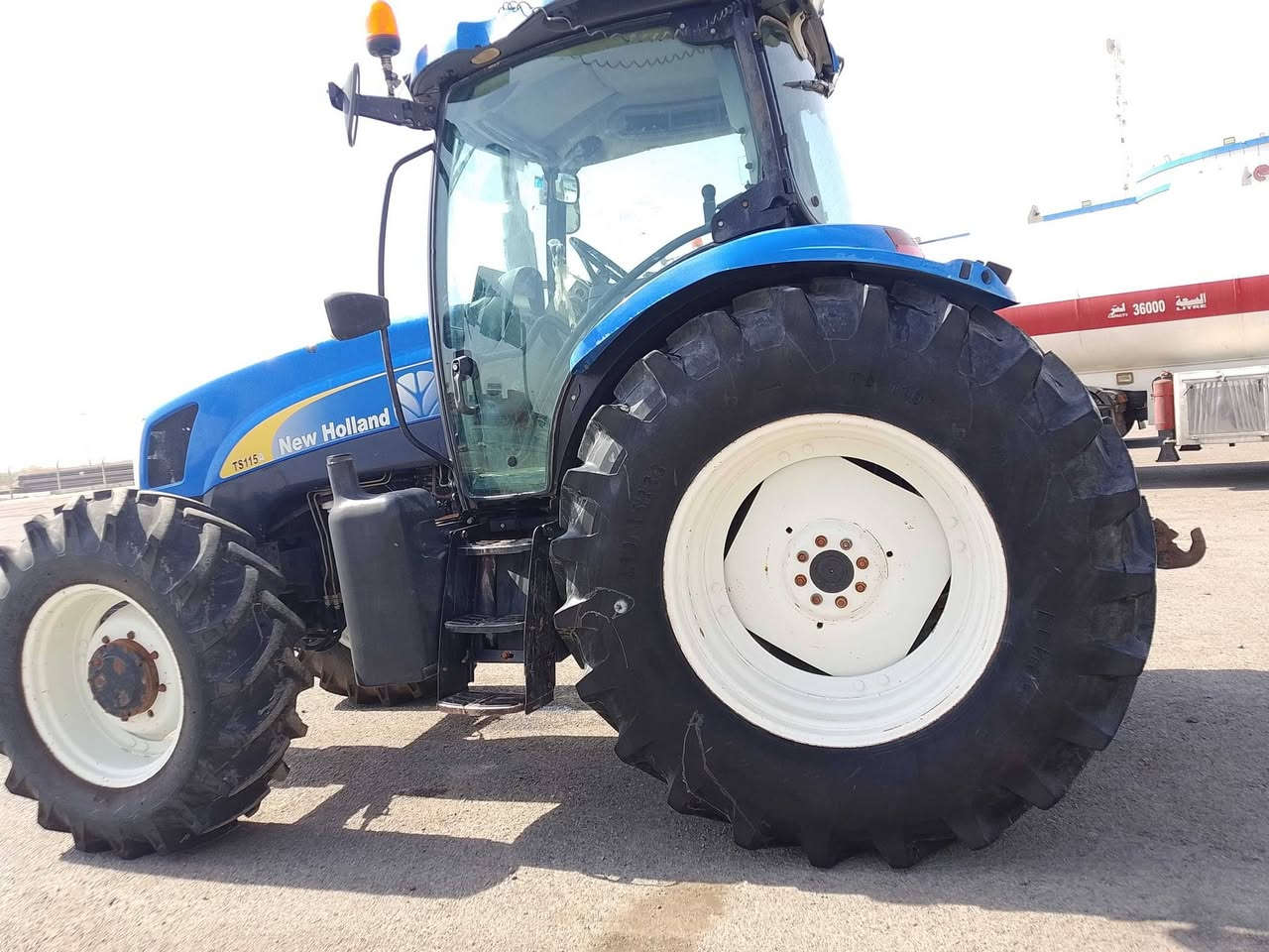 نیو هوڵند بۆ فرۆشتن حجم 115 فول عادی هەمو گیانی بەشەرت ***********
