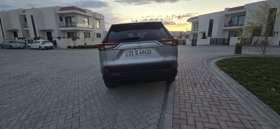 مواصفات  LE  
 رادارت و شاشة دجيتال و هاندبريك كهرباء موقع بسليمانية ربع جاملغ صبغ  بدون اي ارباك للاستفسار 
*********** السليمانية, العراق
