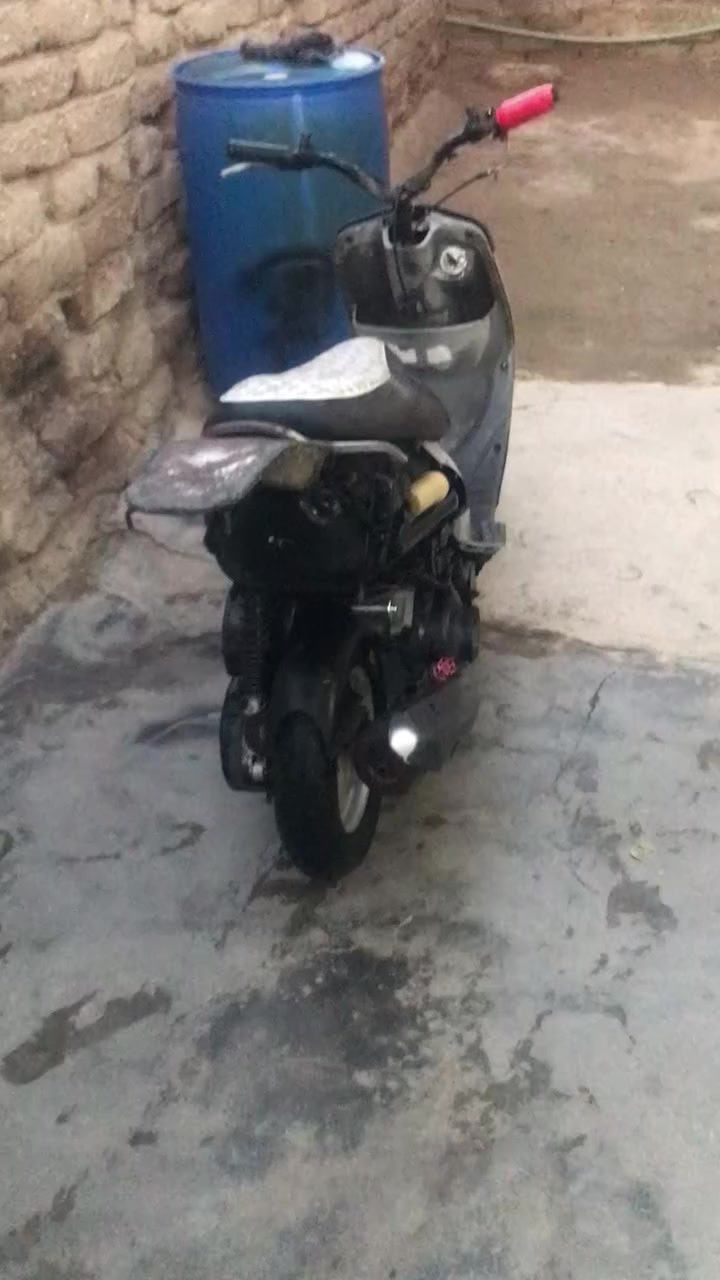 سلام عليكم للبيع ماكس منغولي بلادي بلادي بحالت لوكله شلعه ومعدل خير من لله دراجه شوف عينك نضافته سولف 
بداعت امك اذا مو شراي لتراسل 
مكاني حله ناحيه نيل سعر خاص


**إذا كنت صاحب هذا الإعلان وتريد حذفه لأي سبب، رجاءا أرسل رسالة إلى الدعم الفني**