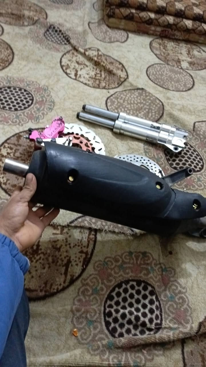 للبيع كلمين وسعره
صدر 75. Dy
صالصه صجمه مكفوله من الحيم 60 بيه مجال 
فيج وصينه 50 
صينه ام النار 25 
مكان كربلاء حي السلام ‏‪***********‬‏
