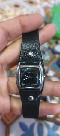 فوسيل • فنتج • جلد طبيعي