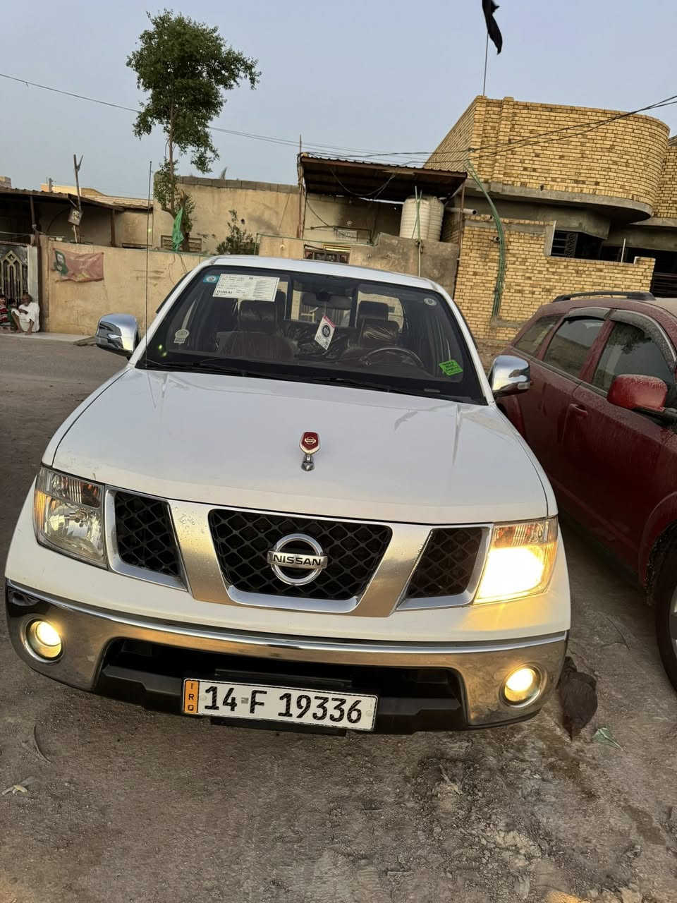 نيفاره موديل 14 اوتماتيك سياره جديده كلش وجاهزه رقم بصره دولي تحويل مباشر امصفره من كلشي كير ومكينه كفاله حداده جديده تبريد ثلج السياره مكفوله بيها بس الجاملغ الكدام طخه بصيطه ومصلح سعرها 128 وبيها مجال مكاني ناصريه سوق الشيوخ الشراي يتصل ويدلل ***********
