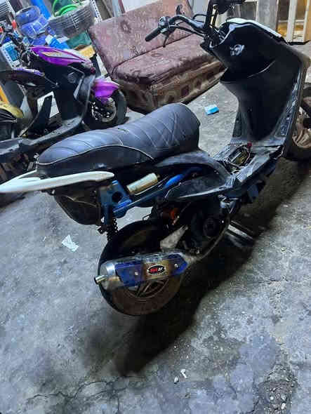 سلام عليكم دراجه ماكس 120 عدله للبيع  مكينه خير من الله بوشه 58ونص مكان بغداد حي العامل ***********
