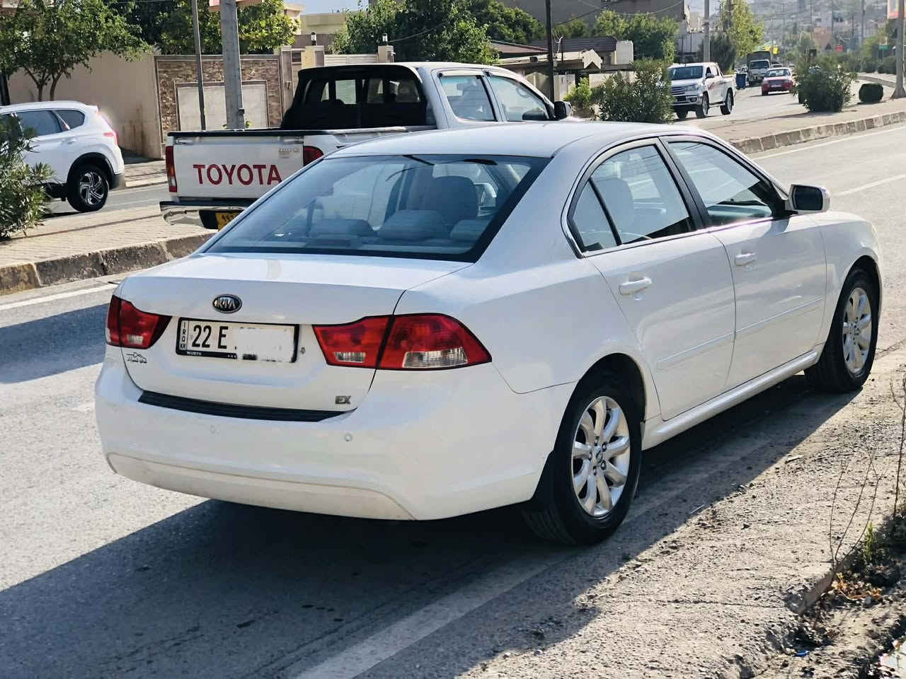 سلام عليكم كيه اوبتيما 2010 خليجي فول مواصفات   مكينه 2000 دوش مكينه كير ئوتوماتیک كله جديد تبريد تدفئة شغالة سيارة جديدة قطرة خياس مابيه صبوخ  رقم اربیل  وطني السعر ١٢٧وبيه مجال مكان السيارة  سوران اربیل رقم الهاتف ***********
