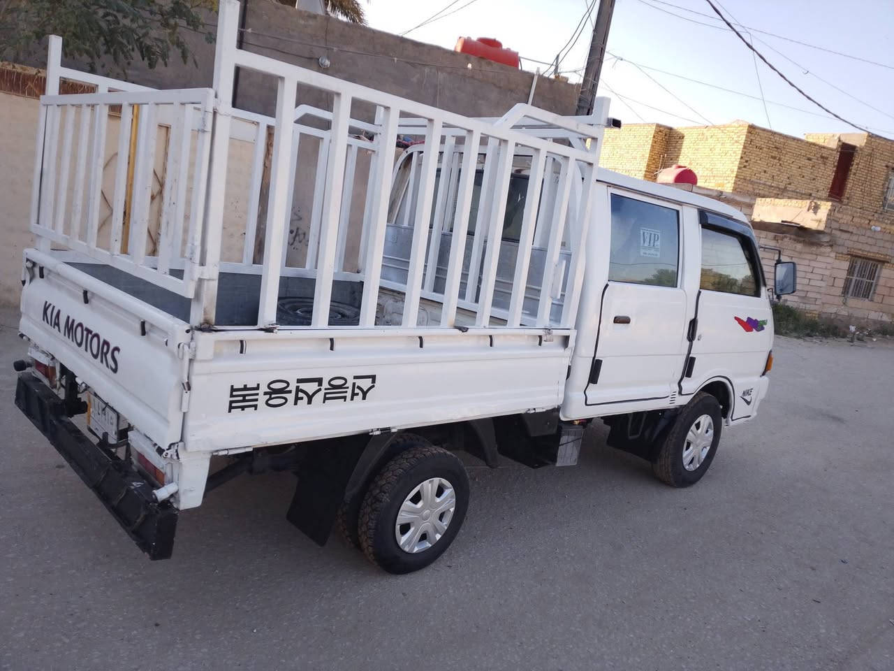 سلام عليكم سياره بنكو دبل قماره موديل95 رقم بابل مشروع وطني تحويل ثاني يوم سياره مكفوله مكينه كير حداديه تخم تاير كهربائيات كله شغاله سياره بلاديه مال جنيان سعر 58وبيه مجال ***********
