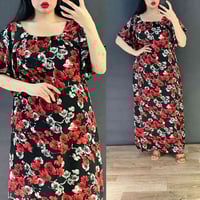 دشداشة نسائية • خامة مارينا • فري سايز ٨٥ كيلو