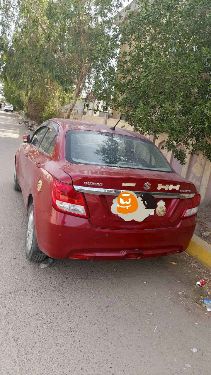 سوزوكي ديزاير
الموديل 2022
حمراء اللون 
مكاني بغداد البياع  
ممشى السياره: ٧٤ الف كيلومتر
مري شفط 
تحكم ستيرن 
أشاير بالمري 
تبريد ثلج 4 قطع امامي وخلفي 
صدر أمامي خلفي بحالة ممتازة 
تايرات بحالة ممتازة 
مكينة دوش
اقتصادية بالبنزين
......
السياره بيها فقط الدعامية مشقوقة وترجع بلادية يم الحدادية
وبيها معدل بارد أثر طخه بسيطه اسفل باب الصدر
....
السعر : ٩٦$ وبيها مجال
السيارة مطلوبة للمصرف لان نظام قسط والتسديد يمي مسدد اكثر من نصها والبيع بنظام التحويل حين التسديد مع اي ضمان للمشتري 
رقم التواصل ***********
