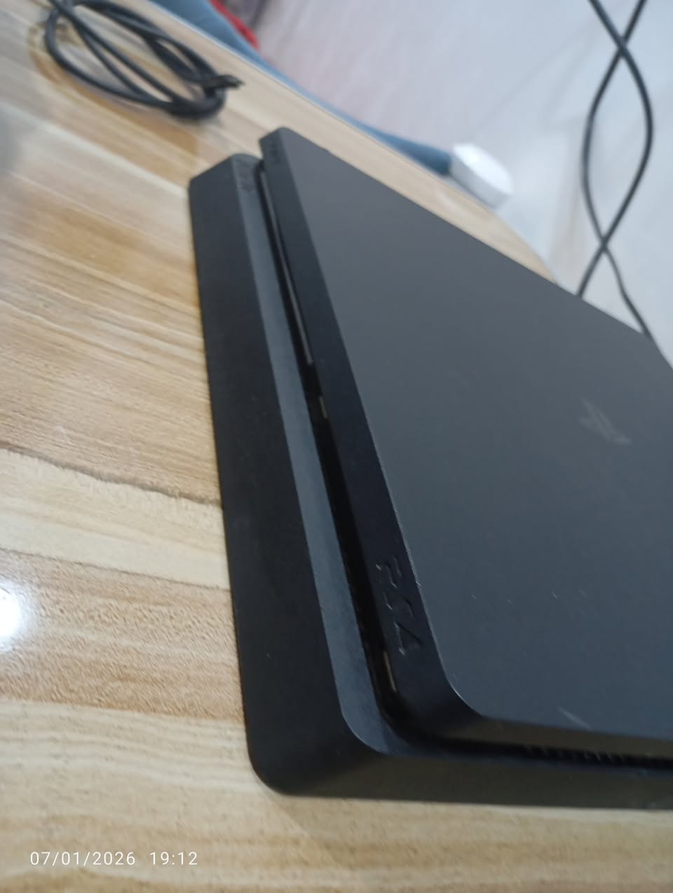 للبيع بلي 4 سلم مهكر كامل ملحقات جوستك عدد اثنين جديد كلش العابه 
1.رديت2
2.بيس 21
3.كراند 
4.محاكي الشاحنات 
5.محاكي الباصات 
6.سباق سيارات 

مع دركسون V900 مستعمل قليل كلش السعر البلي مع الدركسون 310 قفل قفل المكان ديوانيه مركز حي العسكري الاول رقم الهاتف..*********** الخاص مفتوح
