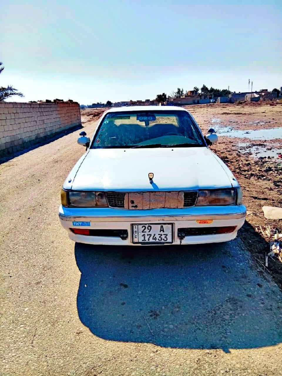 السلام عليكم للبيع سياره مارك كربلائي المكينه ونجي والسعر 48 قفلها لشراي الانتصال على الرقم ***********
