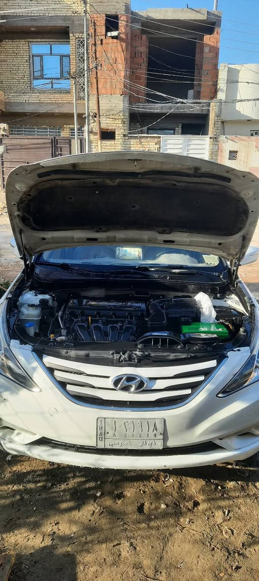 سوناتا 2013 خليجي بانرومه فول عده البصمه مداور ثاني يوم بسمي سونارها كدامك السعر ١٣٥ وبيها مجال اتصل على الرقم فقط ***********
