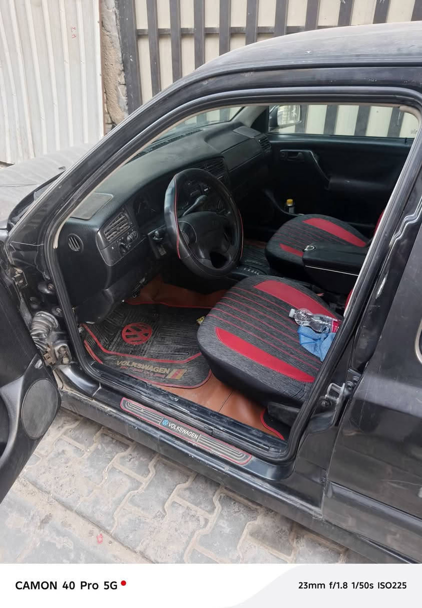 سياره كولف موديل 1994 سنويه اباسمي تحويل مباشر رقم بغداد تبريد شغال السياره نضيفه الاستفسار الاتصال ماعندي خاص ***********
