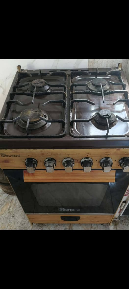 تخم 7 مقاعد اي ضرار مابي 180 
طباخ شغال ب75
 بغداد بياع المعالف
شعدكم غراض دزوهن لي ابيعه لكم ثاني يوم لتواصل خاص او ع طريق واتساب ***********
