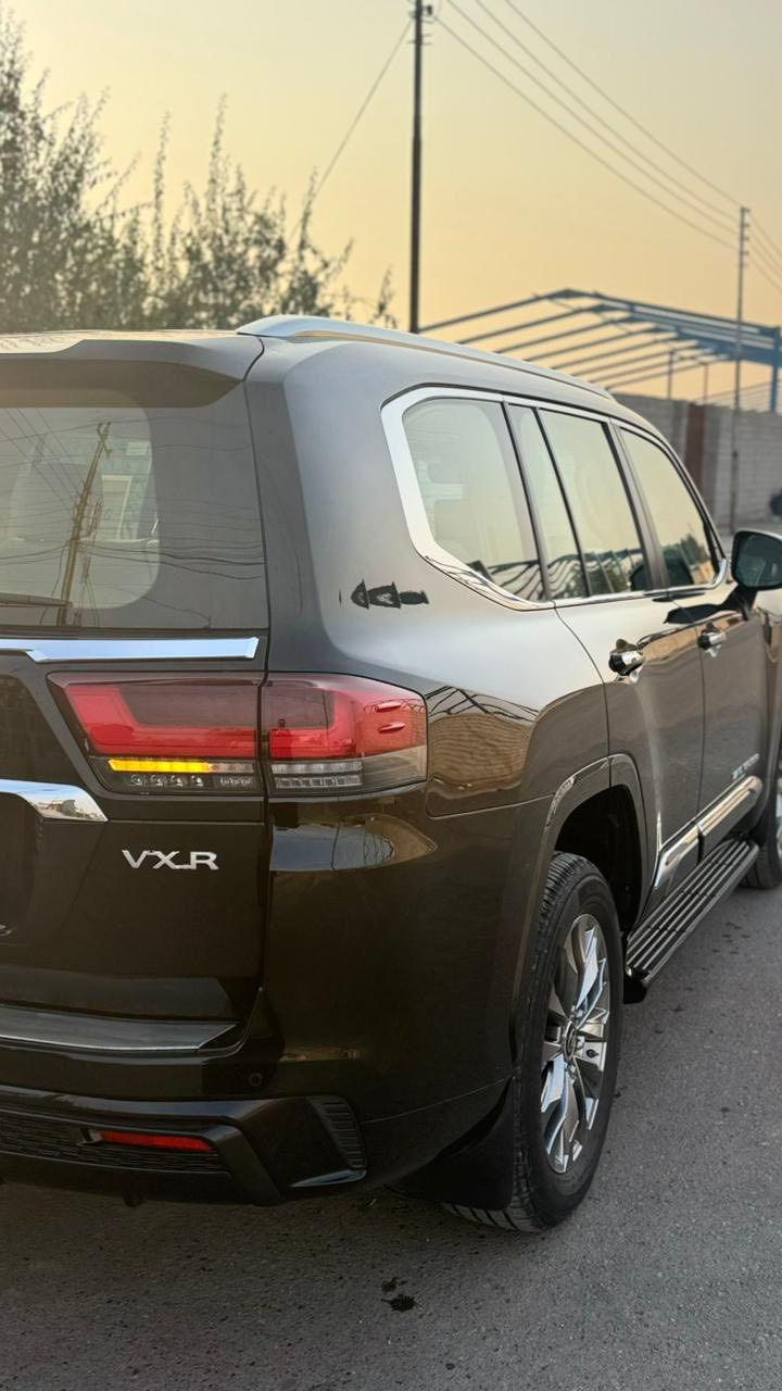 تويتا لاندكروز موديل 2023
فول فول مواصفات Vxr فورويل
اتوين توربو سيارة ابريم باب اول محرك كير واير بشرط مامفتوح
سيارة حيل نظيفة كلشي عل بلاد جديد سنوية هزة كلشي جديد مدفوع ل باسمي السنوية بشرط تحويل وغرامة
سيارة مابيها دينار مصرف كامل من كل نواحي
فول فول مواصفات شاشة كبيرة لمس
كاميرا
حاسة رادارات كشن جلد كشن كهربائي 
بصمة
تشغيل عن بعد تحكمات ستيرن بلتوس
اوكس
كار بلي أوتو ستوب للتحذيرات تبيرد
مركزي
تحديد مسار كل مواصفات الاندكروز بيه
رقم *********** و ***********
