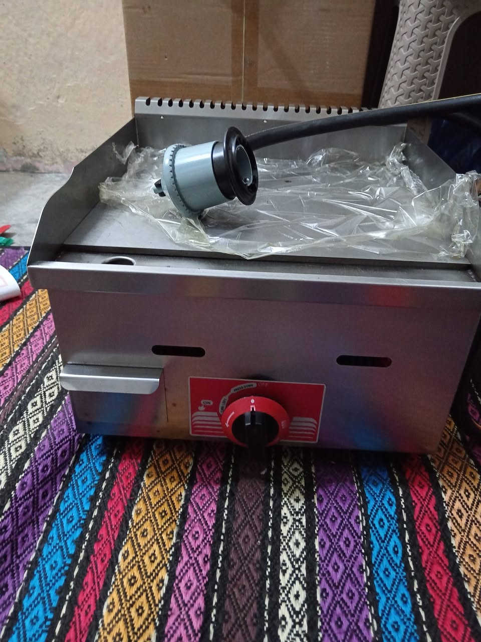 سڵاوی خوایی گەورە لە هەمووتان ئەم شەوایو گرێلەم هەیە تازەیە یشی نەکردوە بێ عەیبە ماڵێ کەساباتە ئەوەیی حەزی لێبوو ئەتوانی چات بکات یان تەلەفۆنم بۆ بکات ژم .***********
