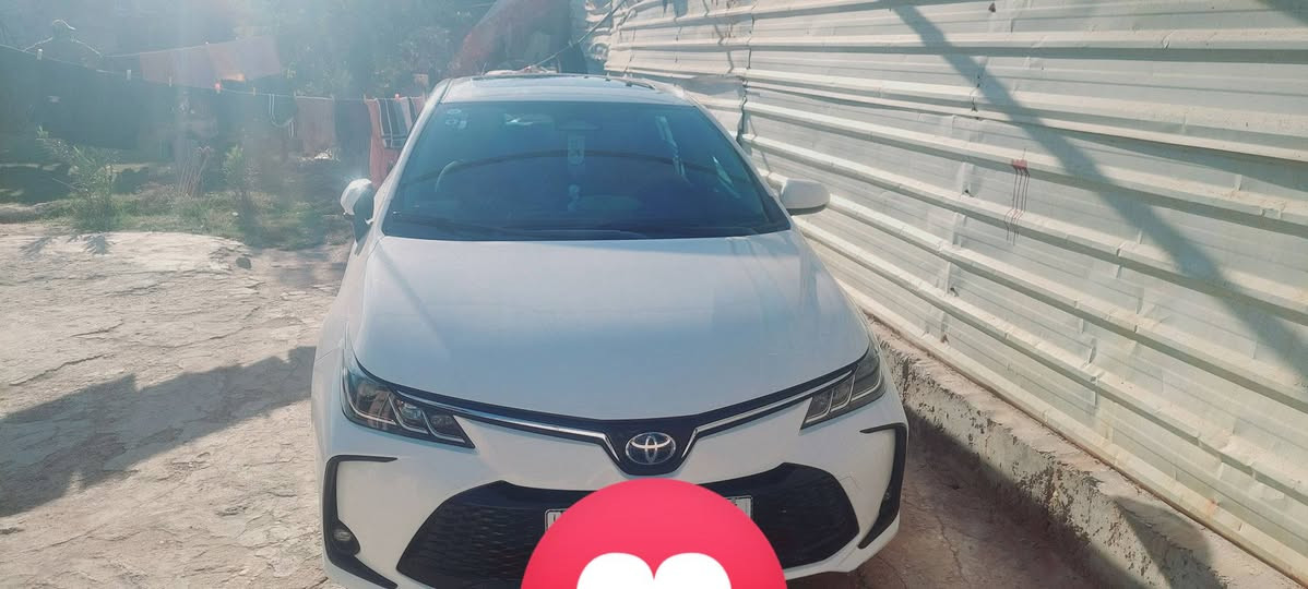 السلام عليكم كورلا هايبر شكل الخليجي علامه الزركه  لبيع ماشيه 37الف حقيقي سياره موديل 2024 سياره ع ايدي منزله اني مكفوله ماعده بيه شخطات بسيطات بالدعاميه الاماميه سعر 147وبيه مجال شي بسيط ***********
