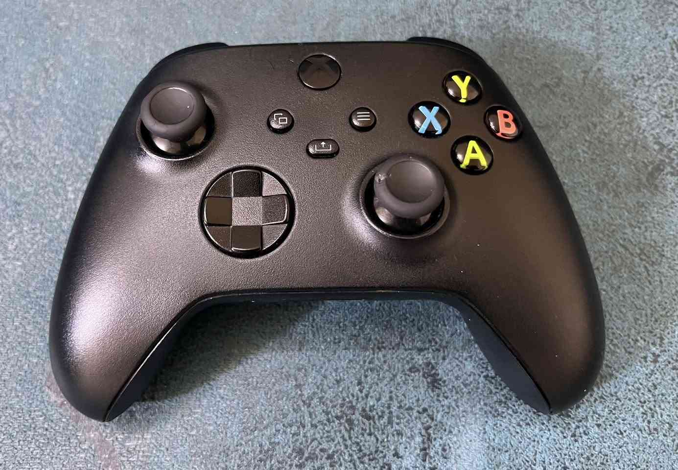 للبيع اكس بوكس ون اس + جوستك سيريس اس اسود مستخدم قليل + جوستك كيم سير غير مستخدم بالباكيت 180 الف  / و الالعاب كل لعبة مكتوب عليها سعرها


**إذا كنت صاحب هذا الإعلان وتريد حذفه لأي سبب، رجاءا أرسل رسالة إلى الدعم الفني**