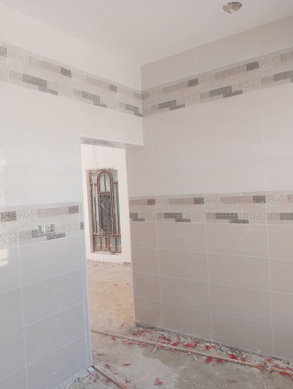 شغل الماده رويال السلام عليكم
تطببق السراميك ارضي +جداري

 ماده معمل رويال الارضي +الجداري  المكان ميسان ابو رمانه

سيد محمد (*********** سعر خاص
