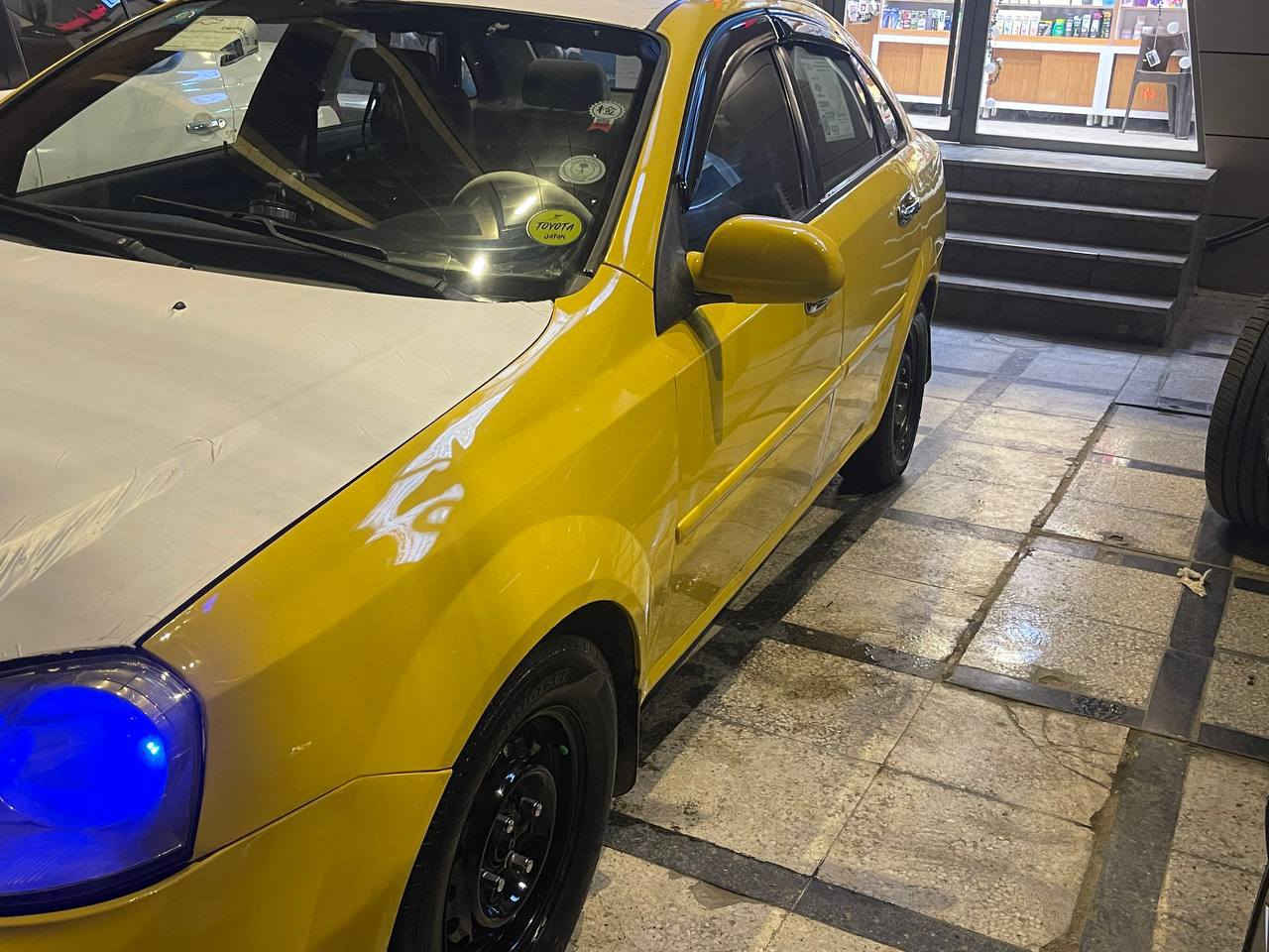 السلام عليكم من رخصت الادمن اوبترا موديل 2011
سياره نقص ابطاله محرك وغاز فقط وضربته بنيد فقط السياره مصبوغه لجماليه  تخم تايرات صدر امامي خلفي جديد خير من الله السعر 68وبيه مجال عنواني بغداد كراده داخل قرب مستشفى عبد المجيد 
رقم الهاتف ***********
اخوكم سيد حمزه
