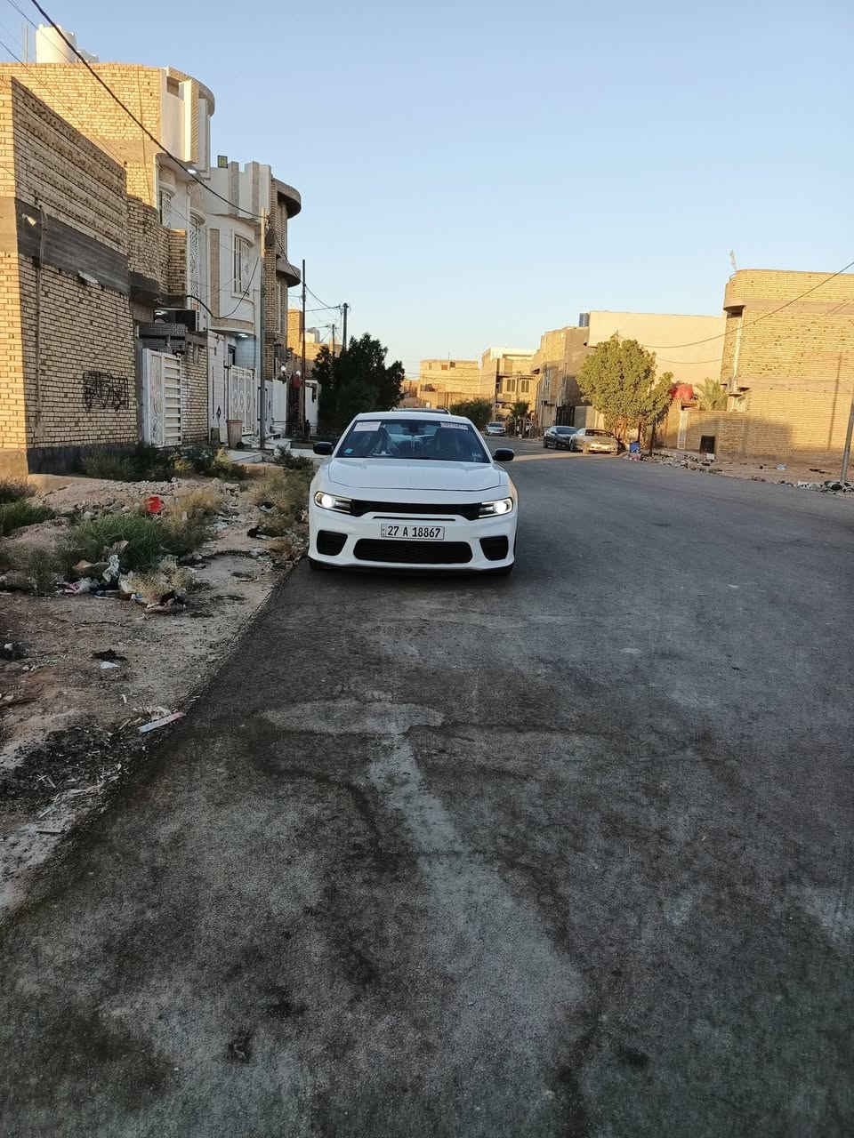 جارجر 2021اصل sxt بلاك توب  اصل حرة بسمي

وارد امريكي   حادث بسيط
ماشيه ٣٥ الف ميل محرك ٣٦٠٠

المواصفات :
* مصابيح أمامية زنون . 
* كشافات الضباب زنون . 
* المصابيح الأمامية مع LED . 
* حساسات خلفيه 
* شاشه مع نظام ملاحة
* الشاشة مع اوپشنات SRT . 
* ويل ارتي قياس 20 انج . بلادي
* مقعد السائق كهربائي
* تشغيل عن بعد . 
كشن حظن
* محدد سرعة بلوتوث . 
* كاميرا خلفية .
* دخول ذكي (بصمة) .
* ⁠استفسار ***********
* ⁠مكاني الشطرة
*
