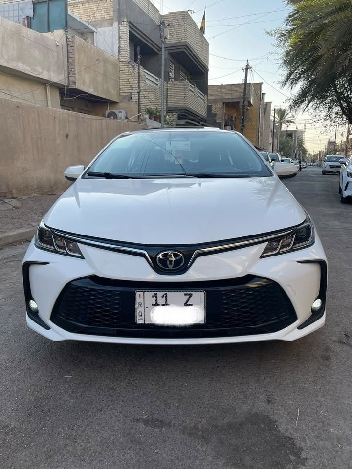 السلام عليكم 
للبيع كورولا هايبرد موديل 2025
رقم بغداد باسمي 
حجم المحرك 4 سلندر
كفالة عامة من جميع النواحي شخط بالدعاميه ماكو 
الممشى 5.000 
السعر 159  
المكان البياع حي العلام
للاستفسار للاتصال على رقم 
***********

