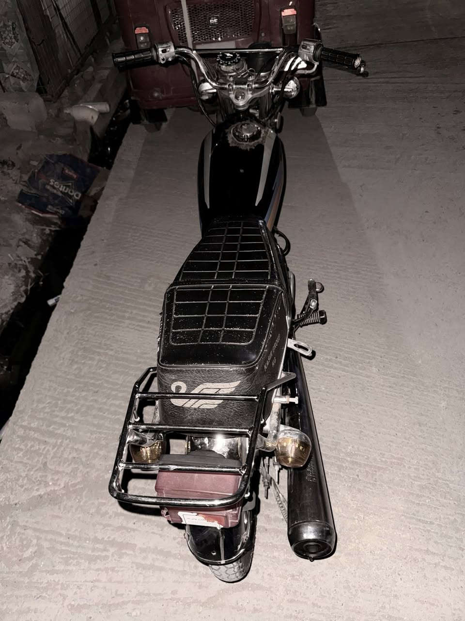 دراجه ايراني للبيع موديل 19 اوراق اصوالي ما متواجد  ب خاص رقم التلفون ***********
