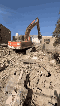 السلام عليكم
اخذ قطعي   تفليش الدور القديمه وتسليم ارض جاهزه للبناء الحديث مع معالجه التربه وفرش المواد الجلمود والسبيس عمل درجه اولى #مكاني كوت
#هاتف 
 ***********اتصال 
ابو علي لتفليش والترميم
