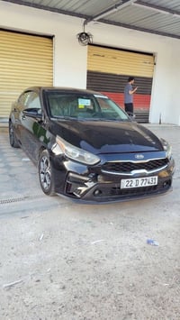 سلام وعليكم  فورتي موديل 20 رقم اربيل جديد  سياره بيه بنيد وبارد خفيف ...