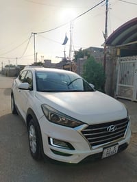 توسان امريكي موديل ٢٠١٩ حادث بنيد  للتواصل 07712790690  مكلف بالنشر