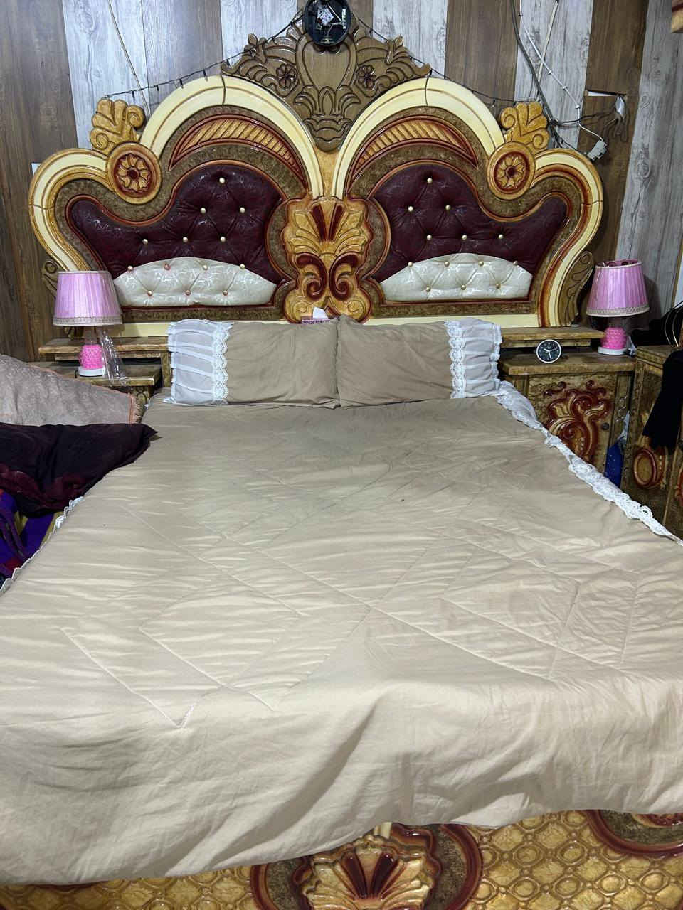 سلام عليكم غرفة نوم للبيع نظيفة وجديده السعر 500 وبيها مجال عنوان سوق الشيوخ خنيطله
استفسار ***********

الخاص مغلق/ مكلف بنشر
