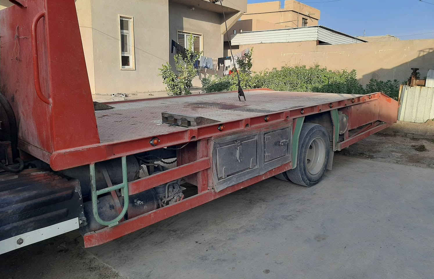 السلام عليكم. ساحة اتيكو للبيع  ***********
