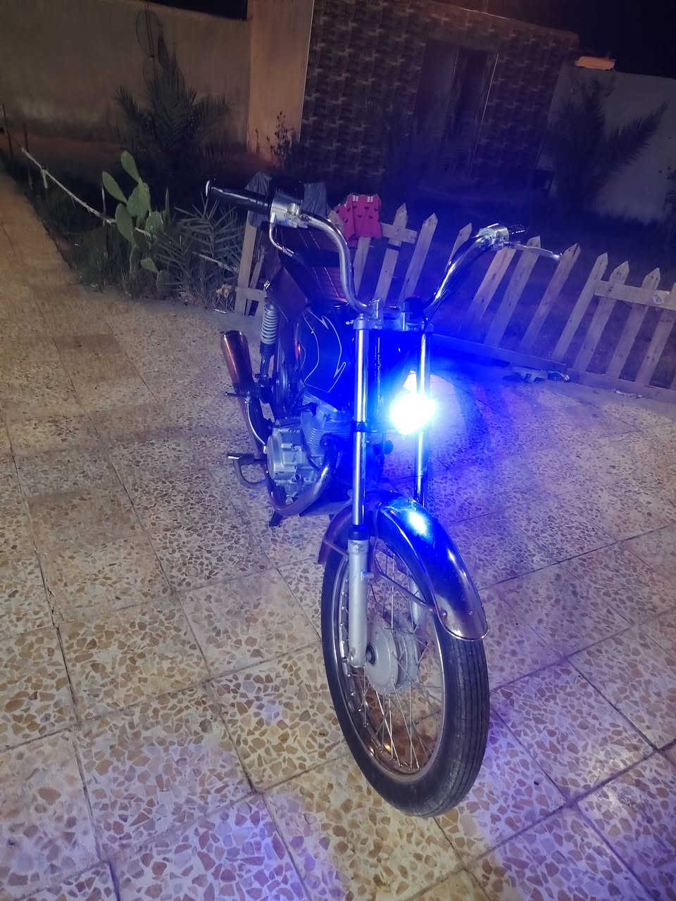 درجه نامه موديل ٢٤ مكينه جديده ماتفوحه وياله جدد تاير جدد مكان ميسان المجر الكبير معمل الورق شراي ينتصل ويدل *********** وتساب
