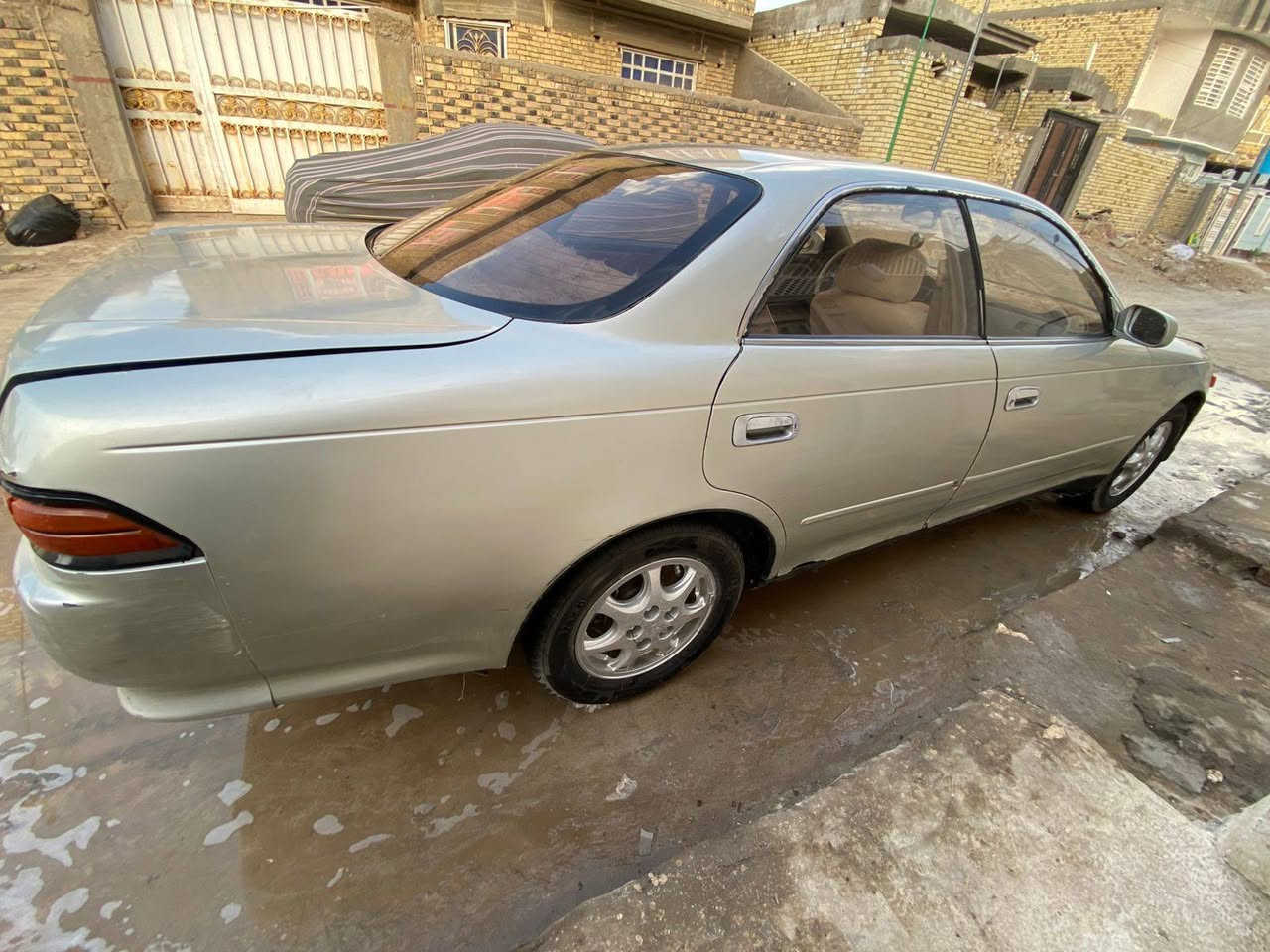 الله مصلي على محمد والي محمد.           مارك نفخ موديل٩٣ رقم بصره انكليزي باسمي سياره جاهزه مكفوله عيب شرعي واصوليات مرشوشه جماليه اثر جراد مكينه كير حداديه كهربائيات تخم تاير باتري مكينه ونجي مكان السياره الشطره السعر ٦٠ وبي مجال قليل لشراي اي استفسار  اتصال على الرقم ***********  انه مكلف  بل نشر
