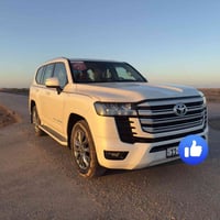 لاندكروز • ٢٠٢٤ • ماشيه ٢٢ الف
