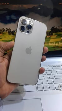 آيفون ١٢ برو ماكس • ٢٥٦ • بطارية ١٠٠٪