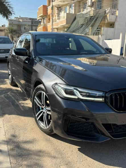 530i 2023 للبيع 
السلام عليكم   
530i 
موديل 2023 
حادث  واضح بلصور ايرباك ستيرن راجع سستم وبردات 
ماشيه ٣٧ كيلو 
تشغيل عن بعد 
مواصفات   وارد امريكي  
السياره بدون نقص وبدون اي مسج 
مكانها بغداد حي الخضراء ورقم اربيل  تحويل ثاني يوم  
السعر ٣٤٠ 
للاستفسار ***********
