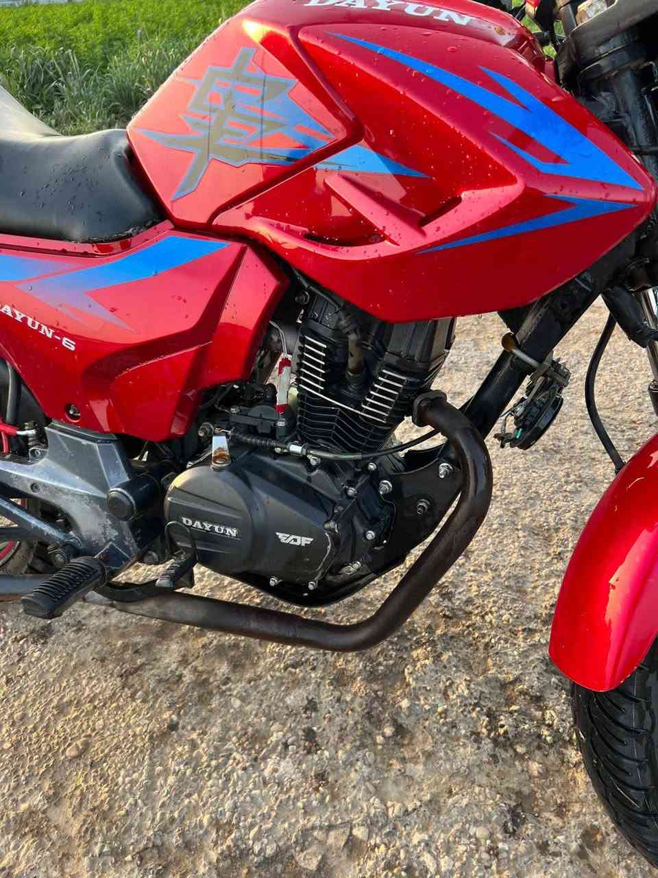 سلام عليكم دراجة دايوان موديل20دراجة خير من الله الا تنقيص والا تبخير سعر مليون 600 مكان بغداد المدائن وهاذ رقمي ***********
