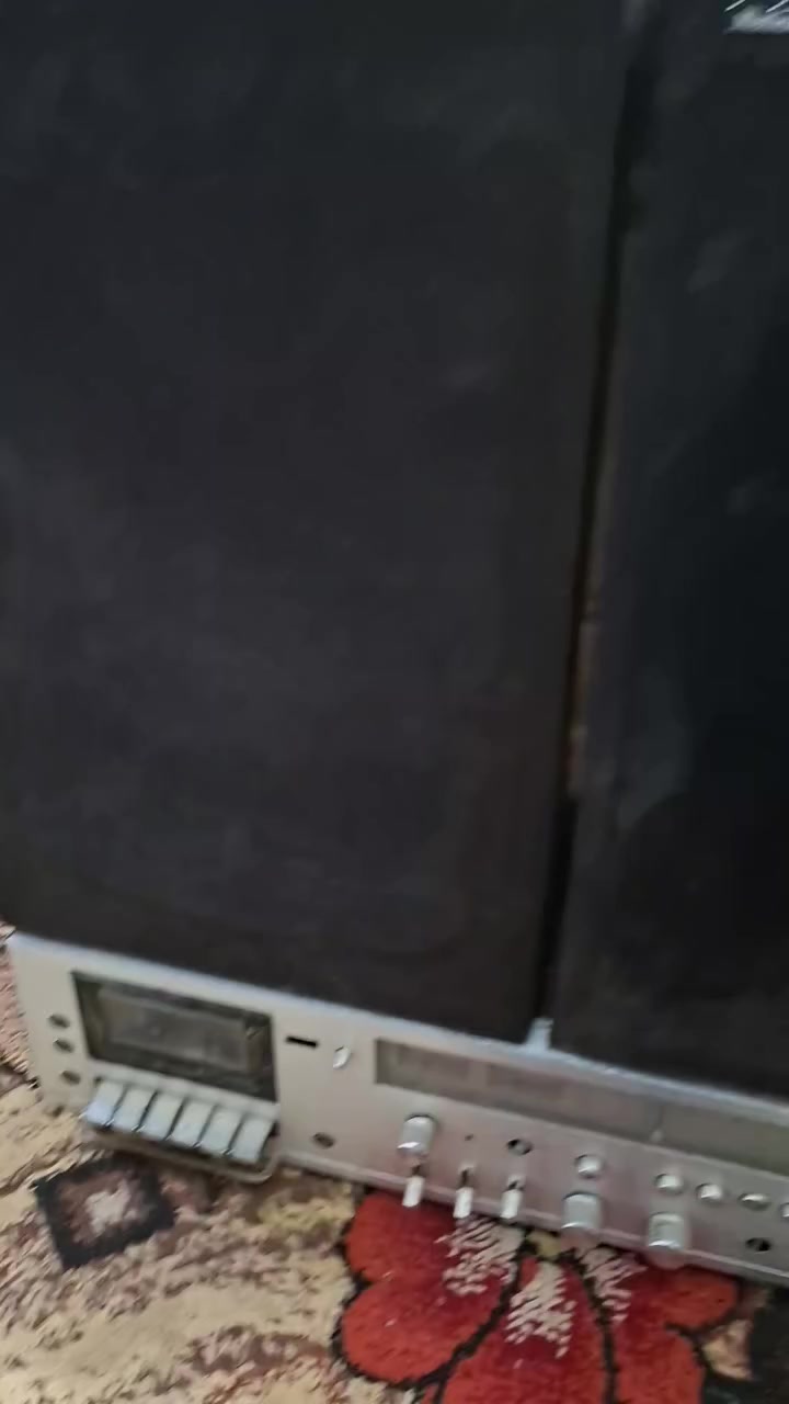 رايزنك راديو شغال مسجل قايش مع سماعات نشنل ابلاد صوت عالي ٥٠ الف فقط يوجد توصيل ***********
