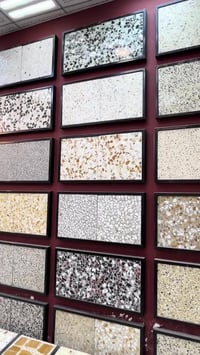 متوفر جميع انواع الكاشي العراقي الموزيك والمطعم بل مرمر معاً ضمان العم...