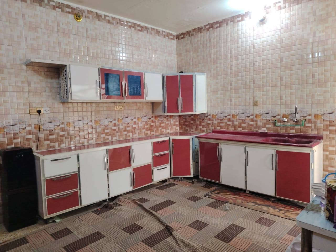 كاونتر نضيف كلش اخو جديد تزكام ٣متر أو نص أو سنكي ٢مترمرمر تزكام البيع المكان عل شط يم فرع السيد غازي أو منطقة الكربلا ئي يم المسبح عفك الاستفسار اوتتصل *********** اوحتى العنده مراوس أو بيع چنه حاضرين
